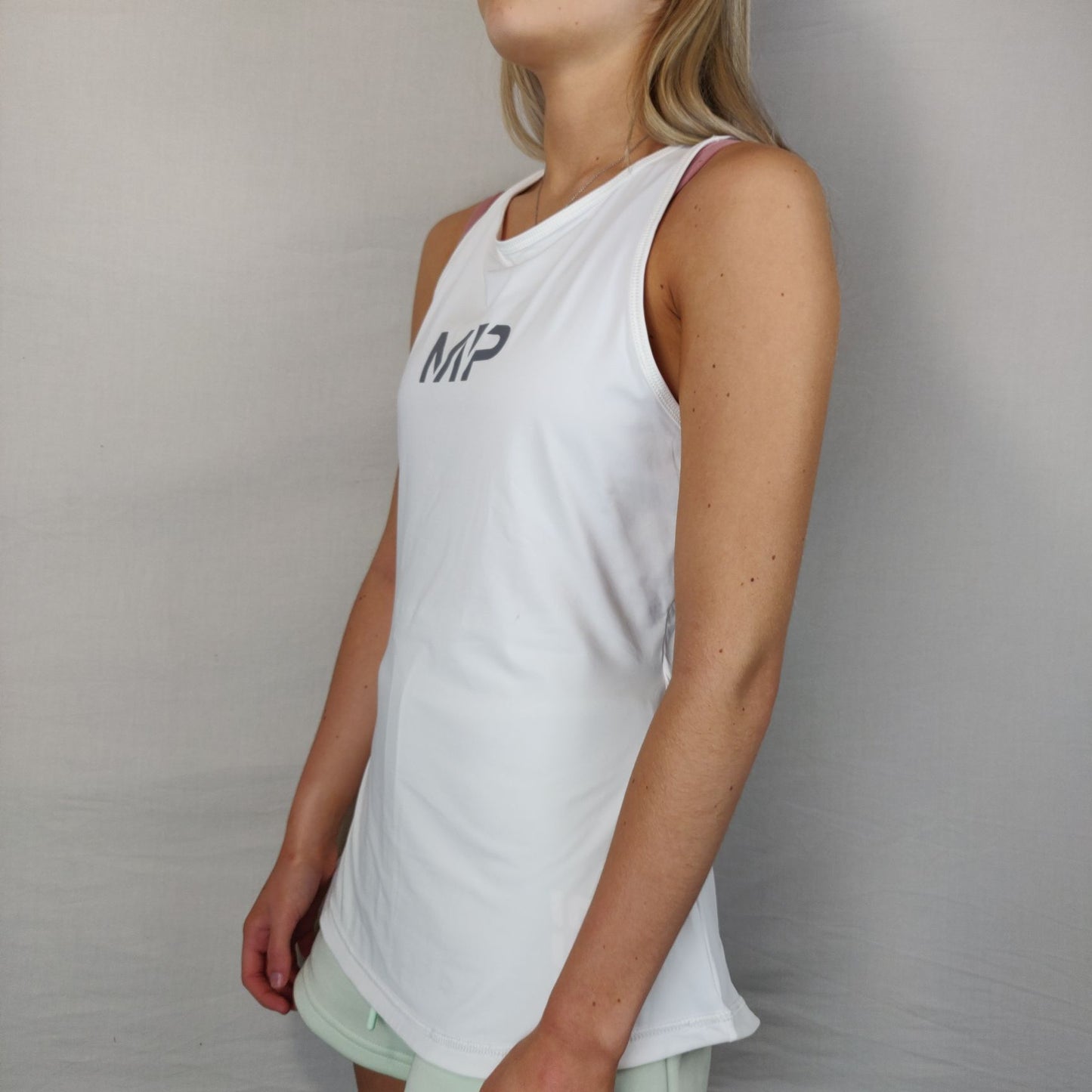MP White Sleeveless Tempo Vest Women Size Medium