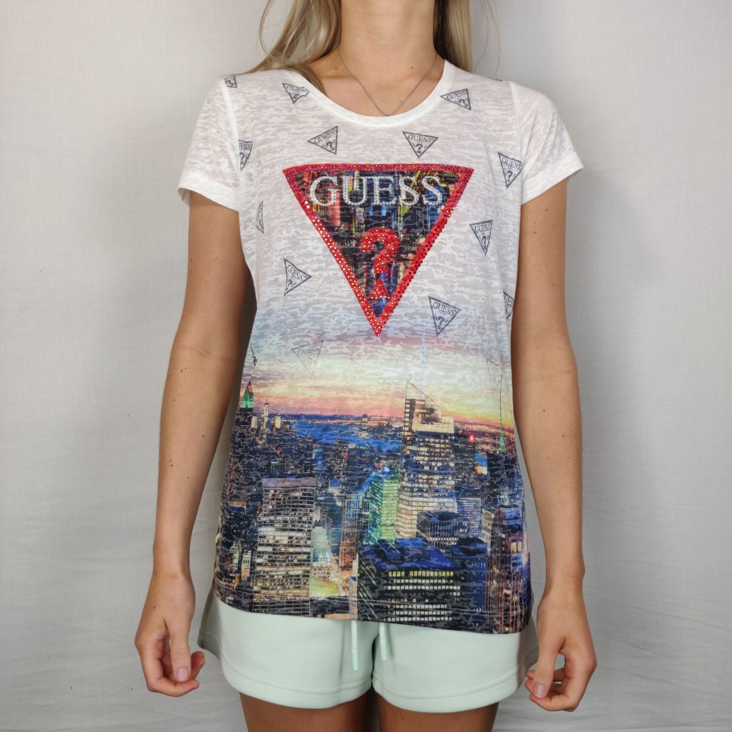 Guess White Tshirt Short Sleeve Women Size Medium
