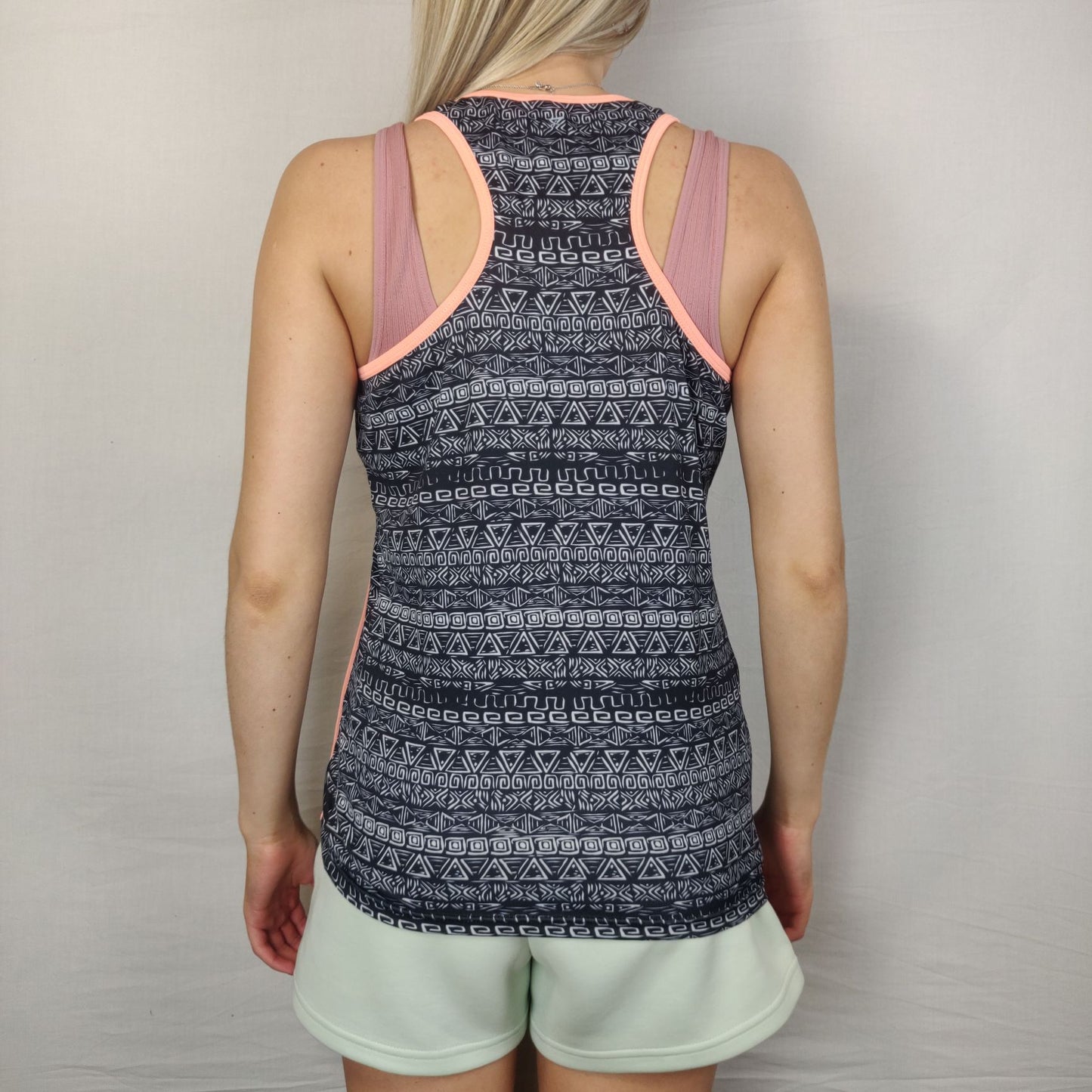 Work Out Black Tank Top Sleeveless Women Size UK 14