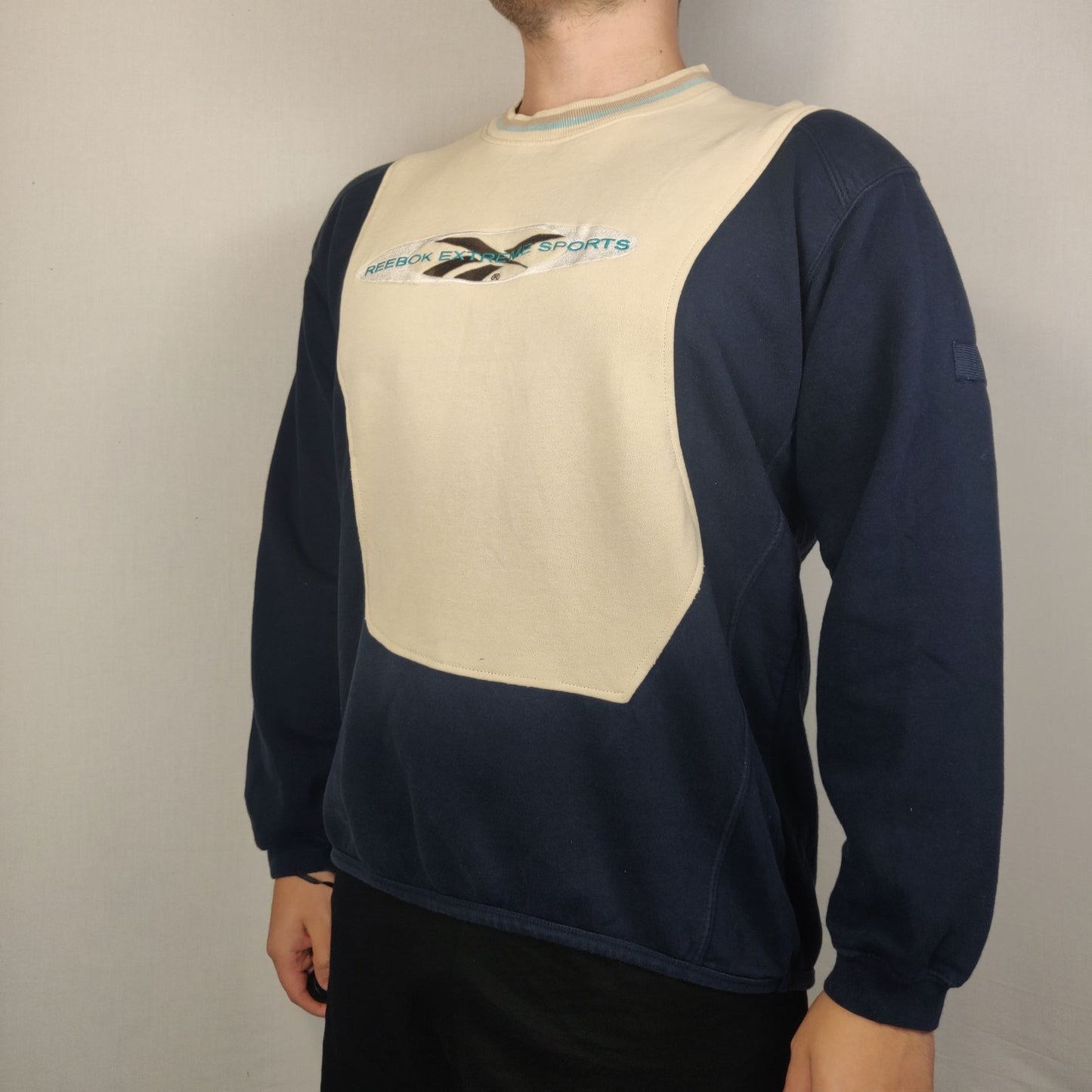 Reebok Navy Extreme Sports Sweatshirt Pullover Men Size Small