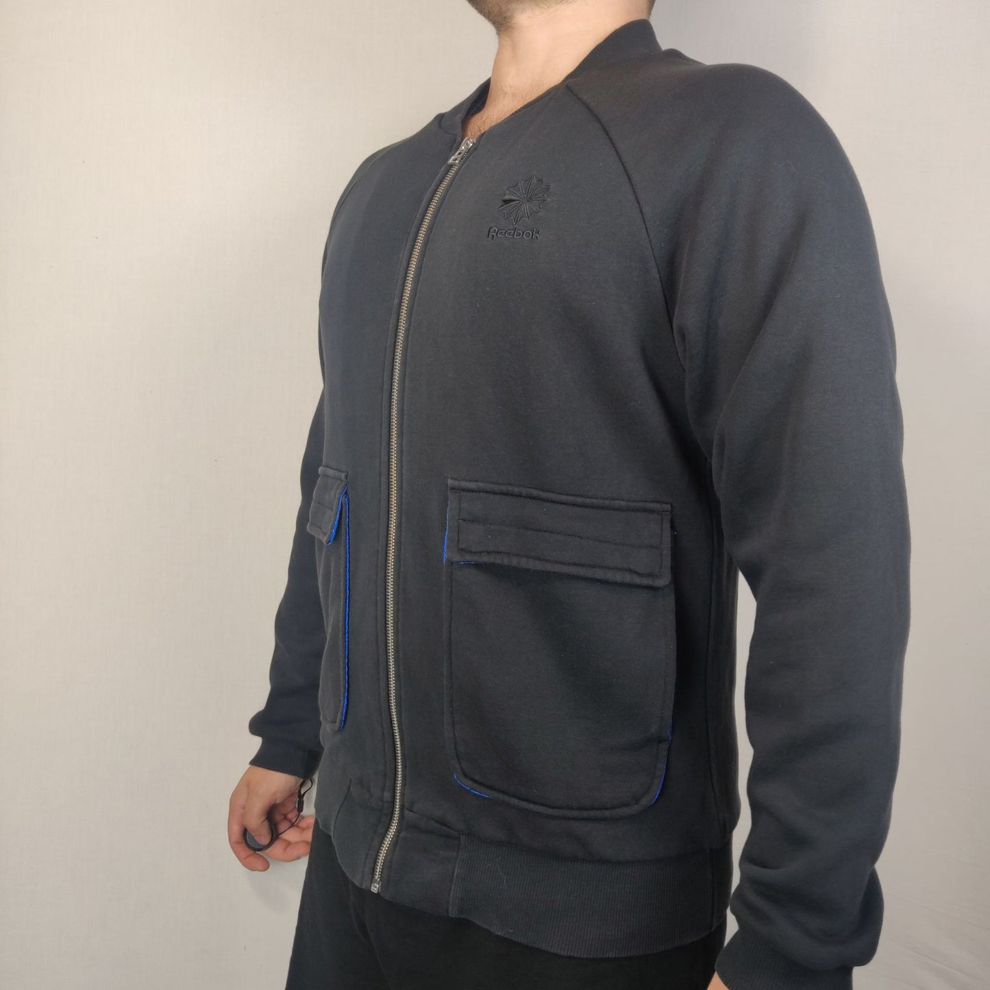 Reebok Classic Vintage Black Sweatshirt Full Zip Men Size Large