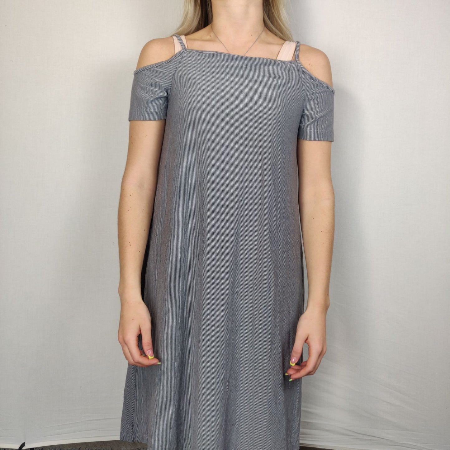Esmara Grey Long Dress Open Shoulders Women Size Small