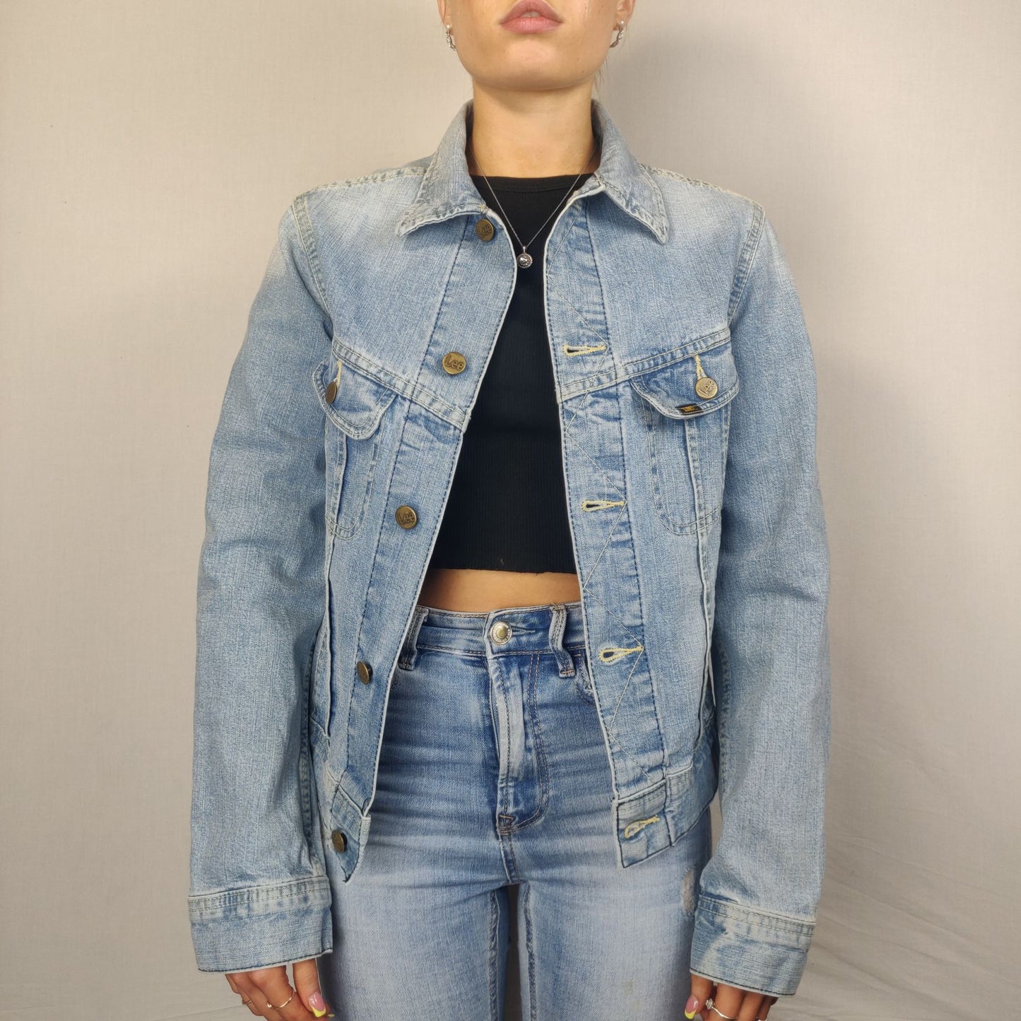 Lee Jacket Vintage Blue Denim Jacket Slim Fit Women Size Medium