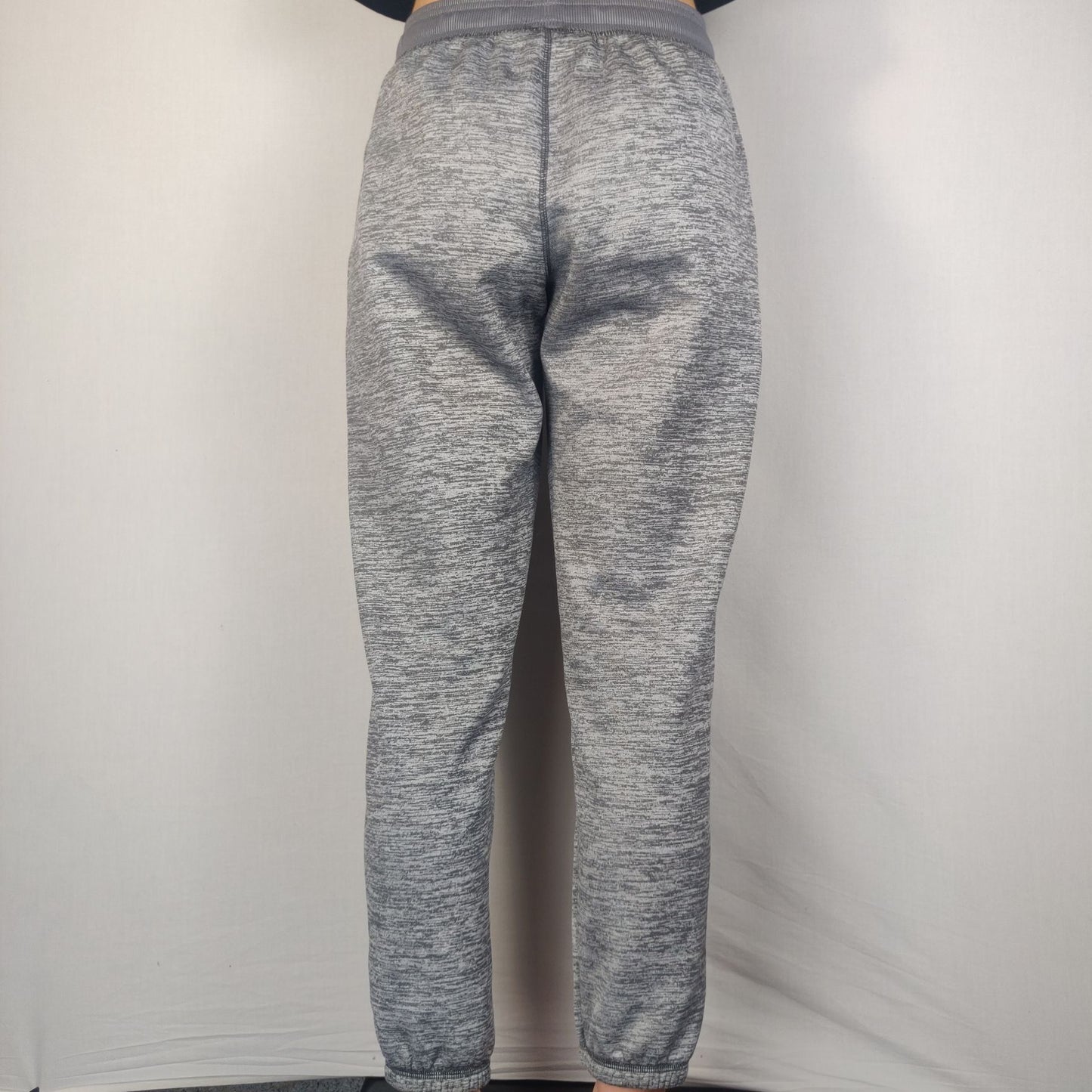Under Armour Cold Gear Grey Fleece Loose Fit Joggers Sweatpants Girls Size Large