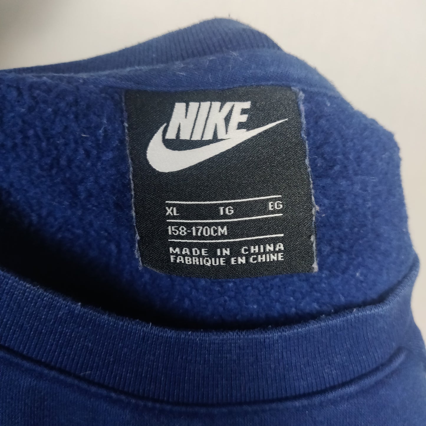 Nike Air Dark Blue Sweatshirt Boys Size XL