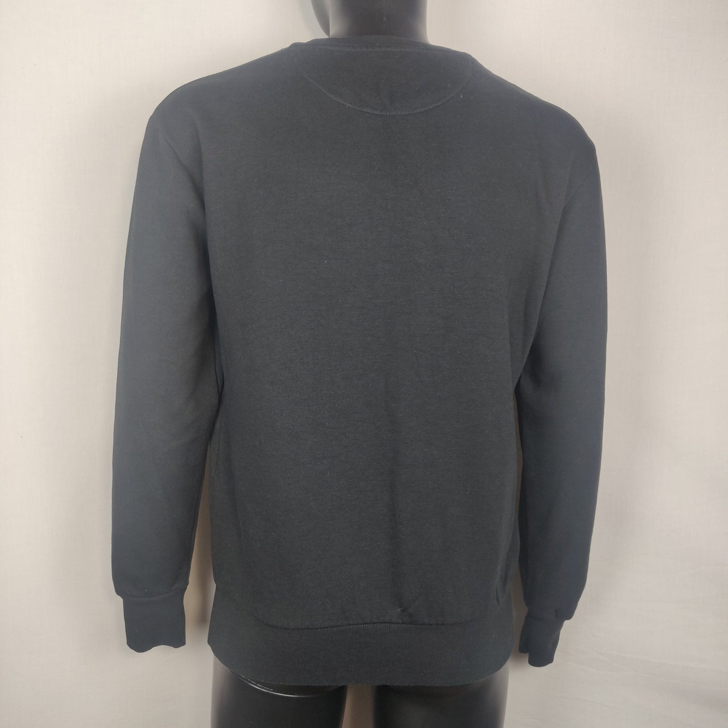 Ellesse Black Sweatshirt Men Size Medium