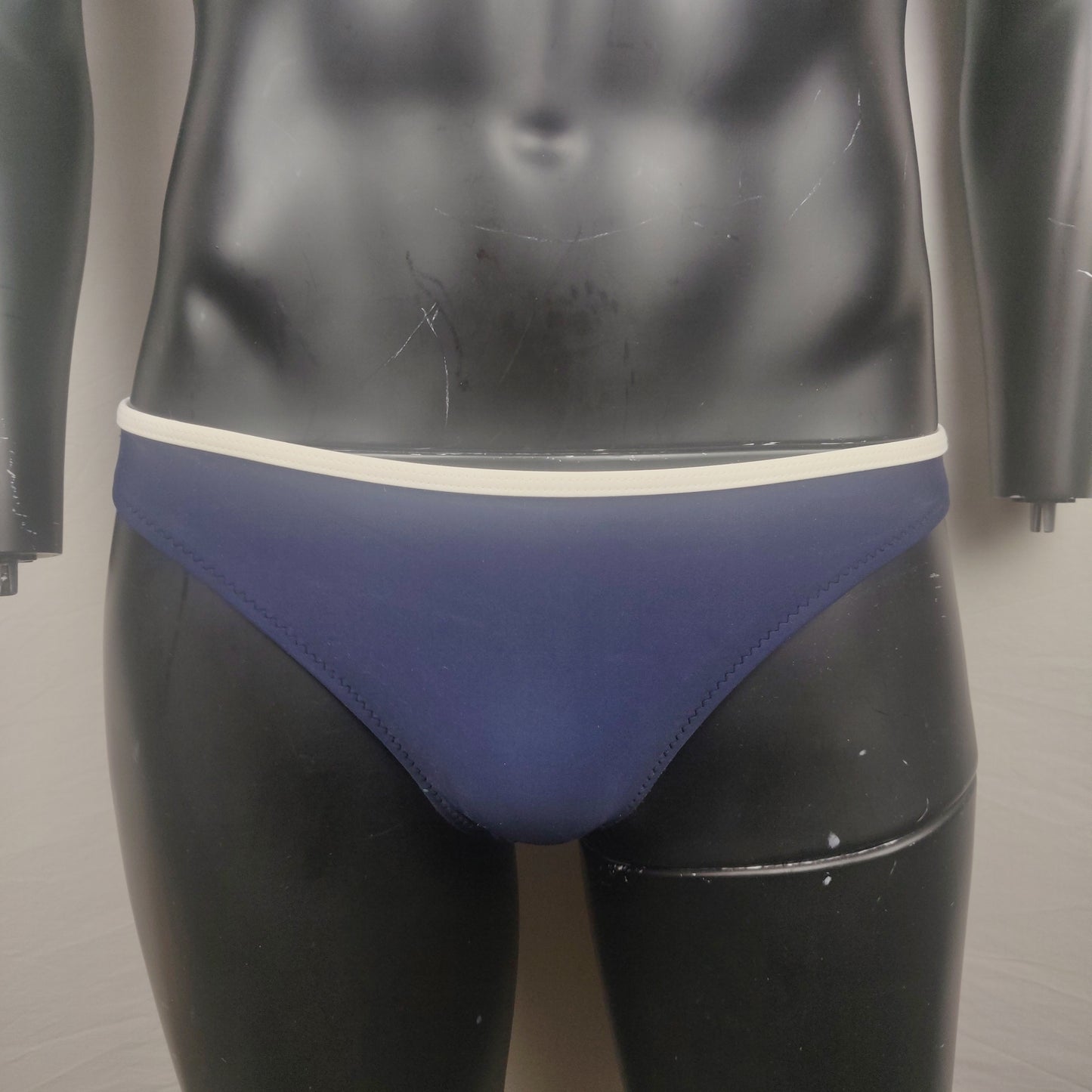 Estivamila Navy and White Bikini Set Women Size UK 10