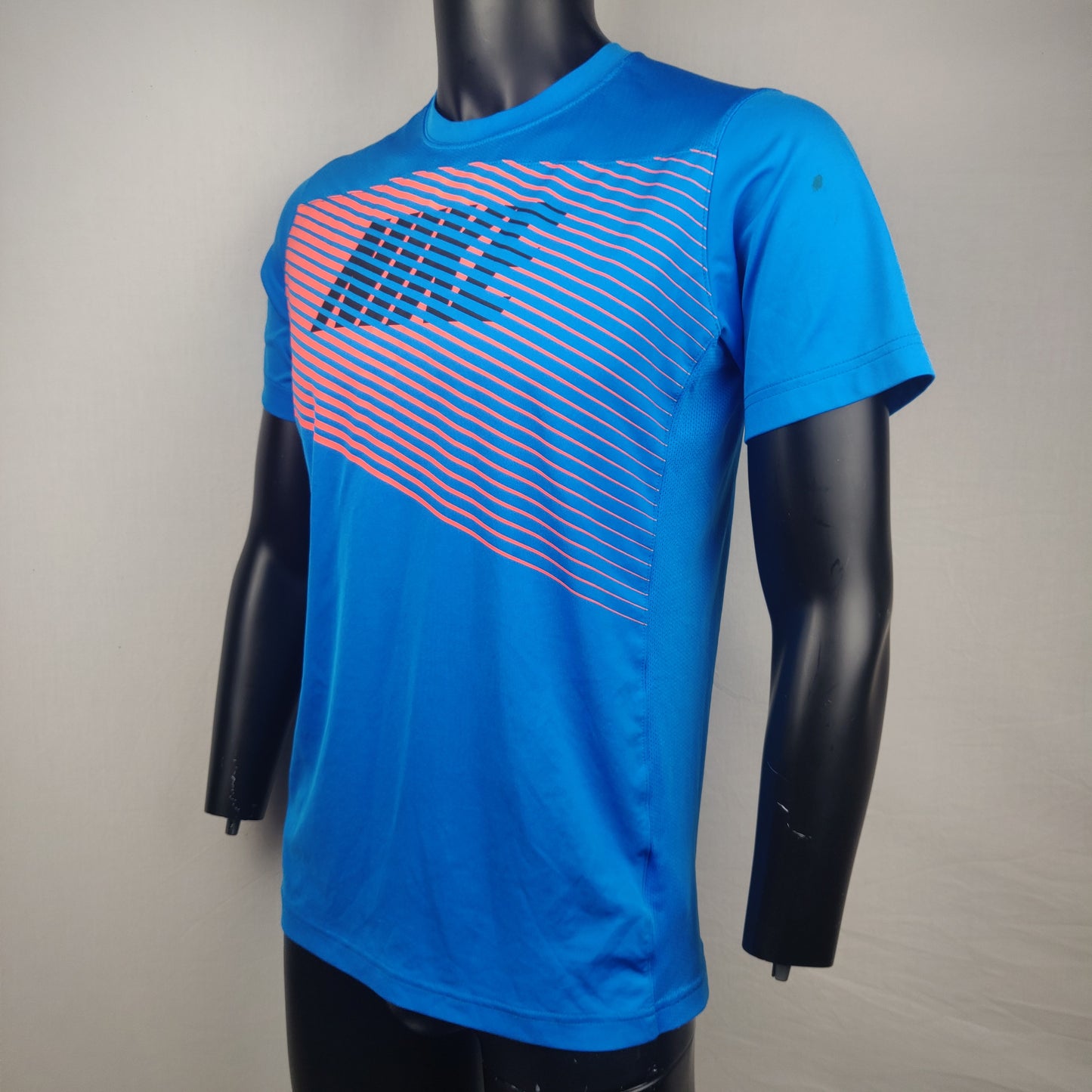 Nike Dri-Fit Blue T-Shirt Boys 13-15 Years Size XL