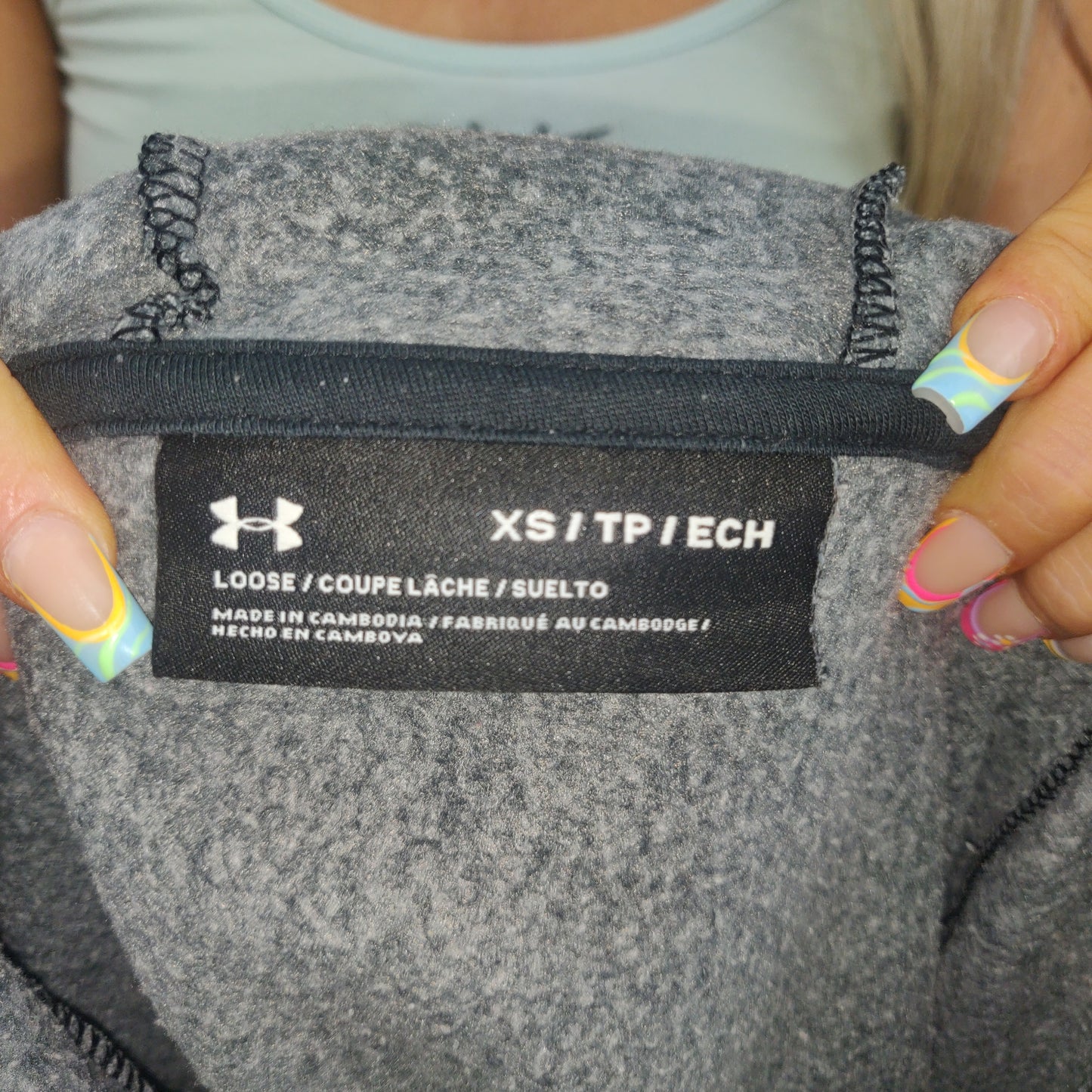 Under Armour Grey Loose Cropped Hoodie Women Size XS