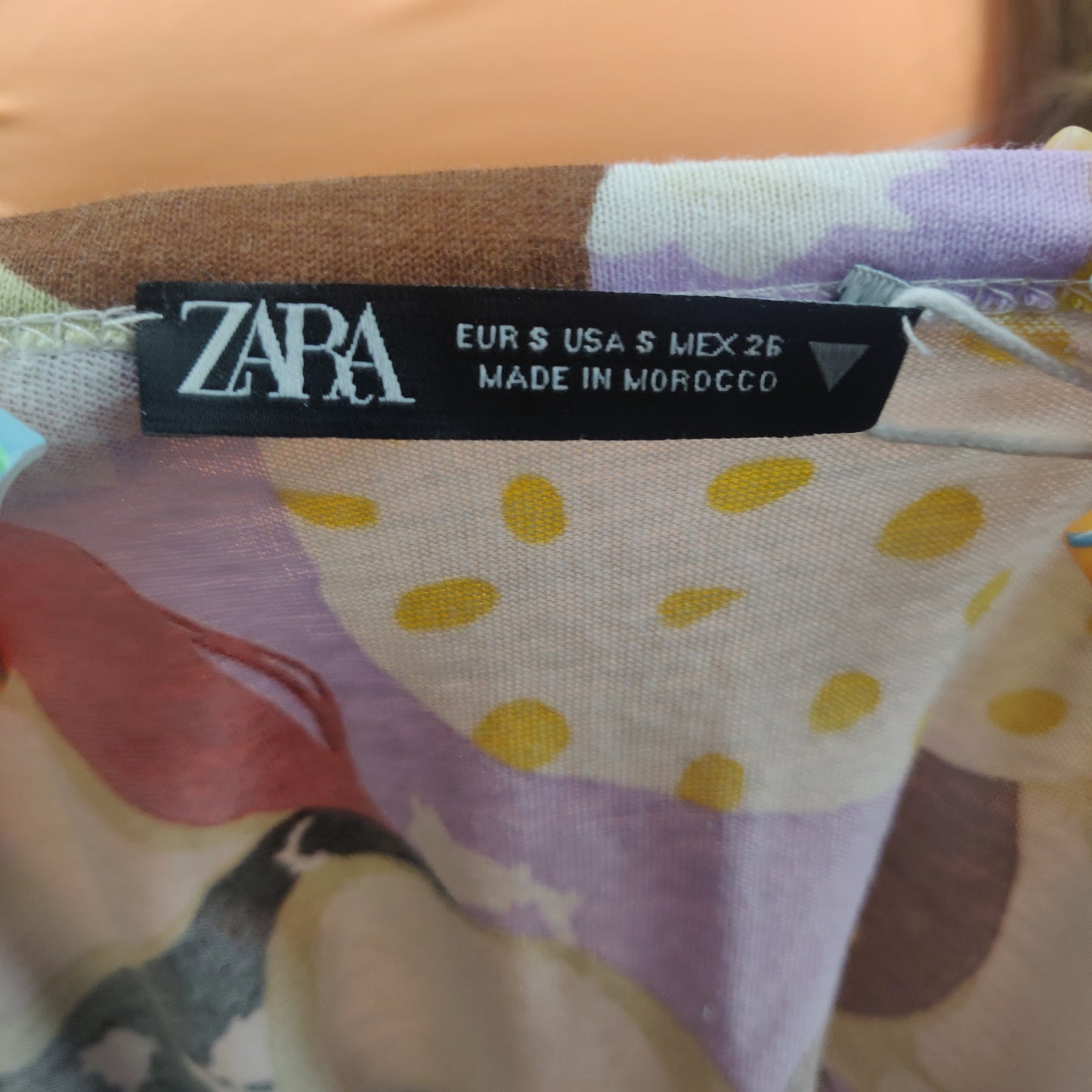 Zara Faces Colourful T-Shirt Women Size Small