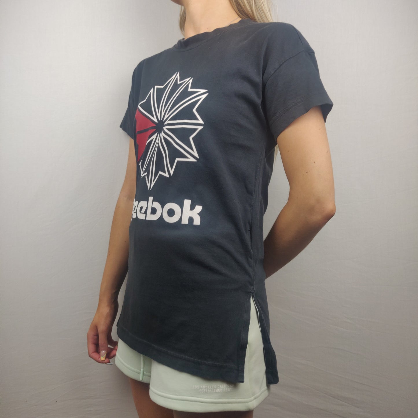 Reebok Black T-Shirt Women Size XS