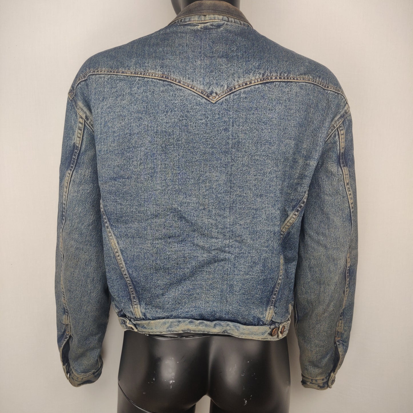 Levi Strauss & Co Vintage 1985 Blue Cropped Denim Jacket Men Size Large