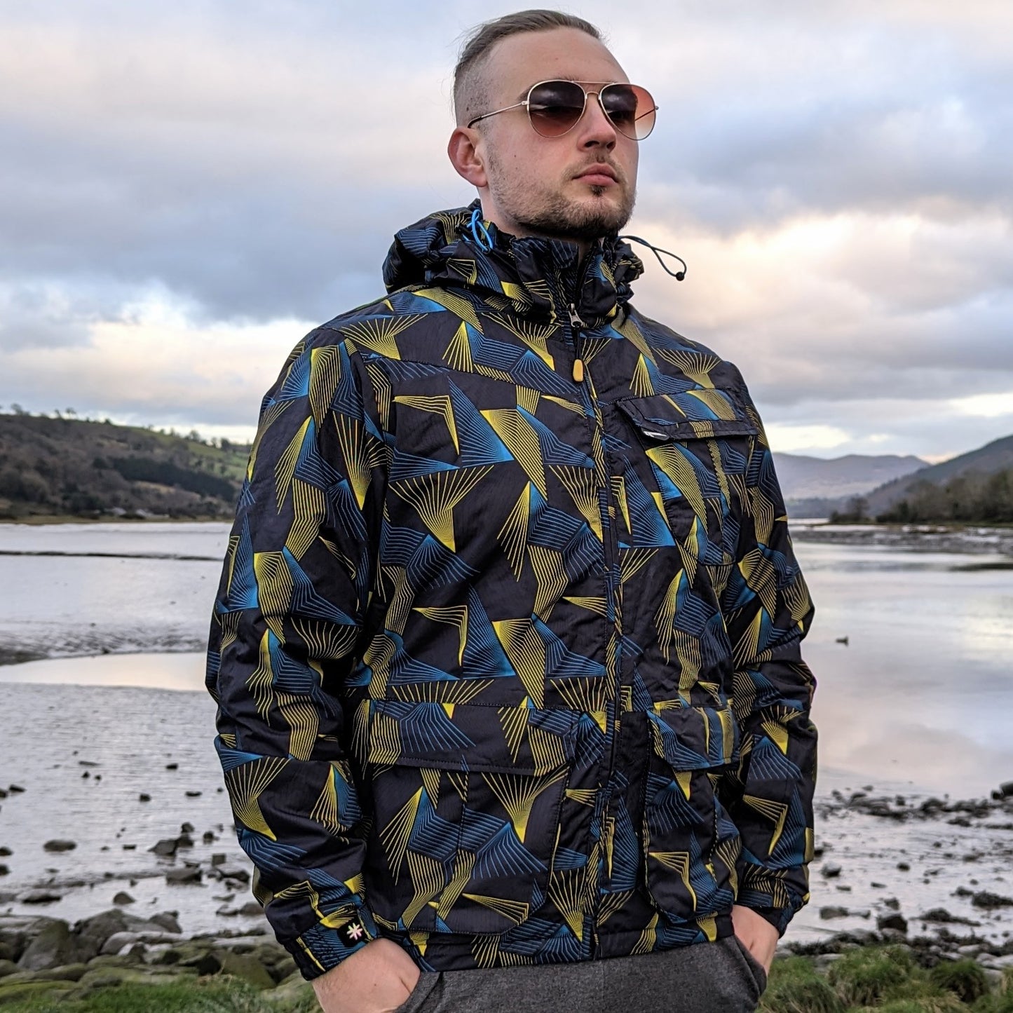 Crivit Multicoloured Sports Windbreaker Jacket Men Size Medium